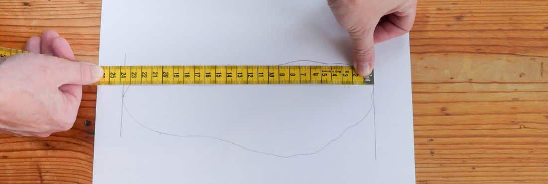 How to measure your shoe size yourself