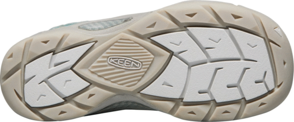 28EF9DBB-2CB8-4FF4-9662-9278B476B6FA