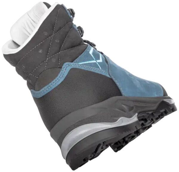 32350641-7AB3-467C-8ACD-C8D4944C18DF