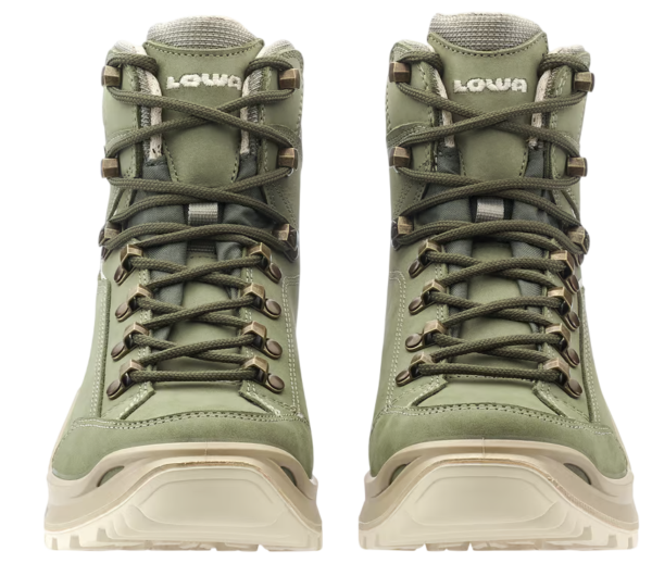 33717449-A218-4A74-B0B9-2290590A16DE