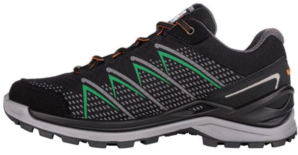 3F689F6A-43AF-42B5-8E3C-8B9AF38410DE