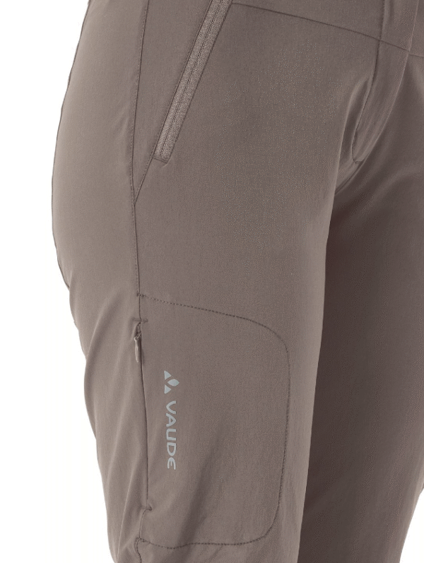 4048165C-2C1F-4811-BB85-5BA33DF7431F