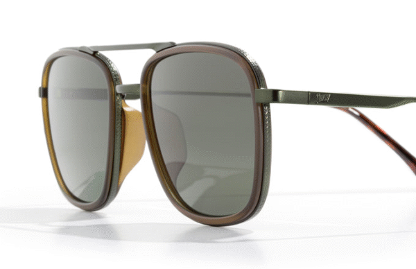 4057CC3B-5A91-41F9-8113-B336C46438AA