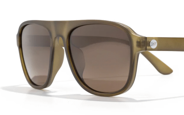 61C9A0B7-B836-48A8-B469-BA31C03C5B40