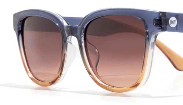 65305179-8F53-45B9-AA23-87AE66E36A15