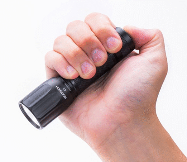 Nextorch C3 LED 380 lumen flashlight - Image 7