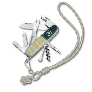 35. Victorinox, Companion en Neck Cord, New York Style, pocket knive