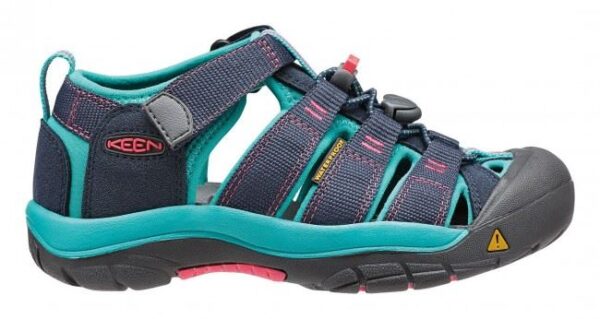 9C480735-5197-4348-A9B7-5006FDA984E8