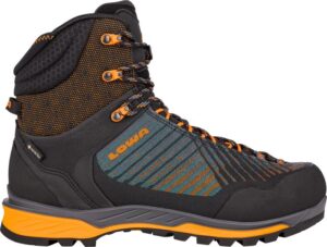 Lowa Mangart GTX Mid men's hiking shoe
