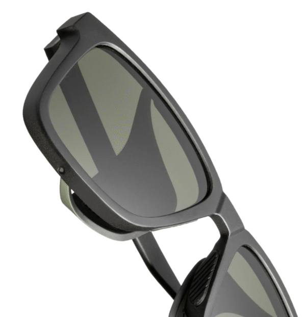 C702794F-23A6-42E5-9284-609122A29BEA