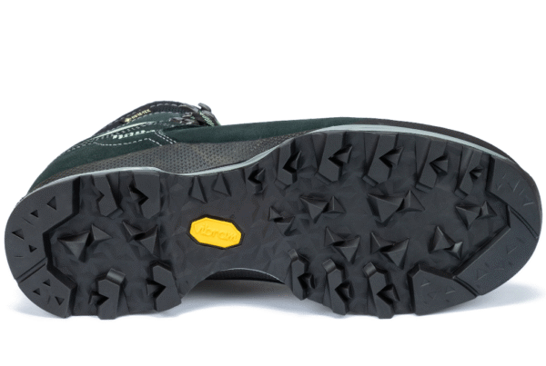 D3E8D210-0EC2-4822-B8D6-E483573BA2D4