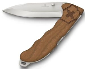 1. Victorinox Evoke Wood pocket knive