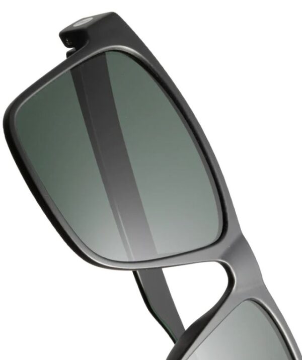 F0B6CB41-AC08-4E32-8C60-3DC4C07581DE