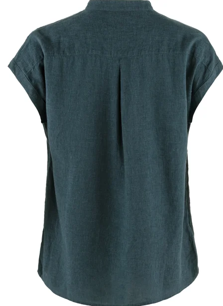 F0BCE9B2-7BE6-474F-ACB8-73A3AC54175E