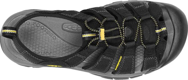 F1A0E963-C14B-48E8-ABC6-1062DC845851