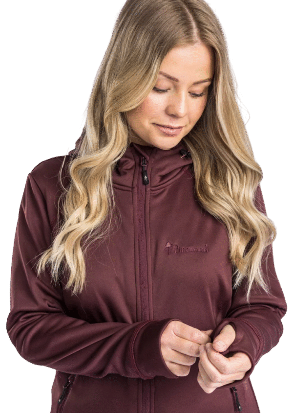 Pinewood Finnveden women's hoodie - Image 9