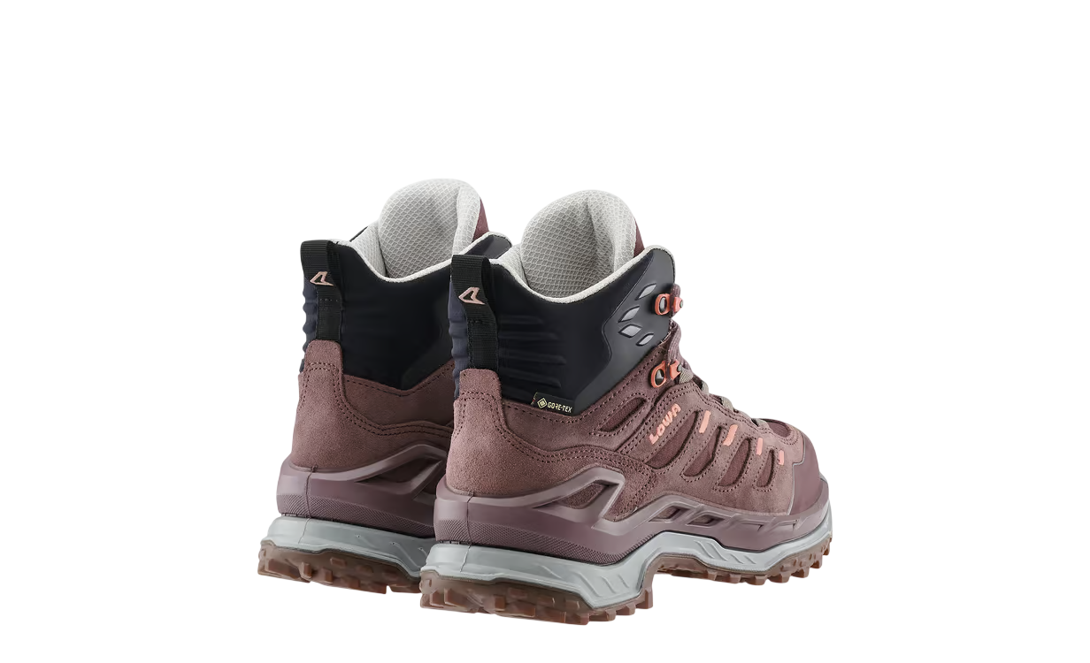 Lowa Innovo GTX Mid women's hiking shoe - Thumbnail Image 10