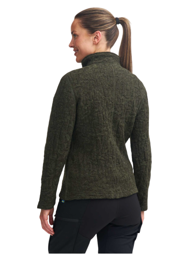 BF8B5097-A92F-4EA5-8ECB-9E4709D71E53